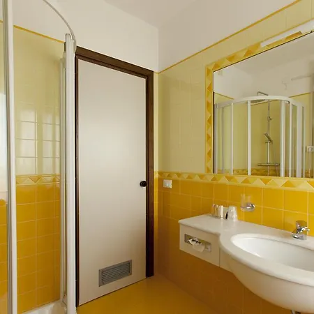 Hotel Anxanum 3*